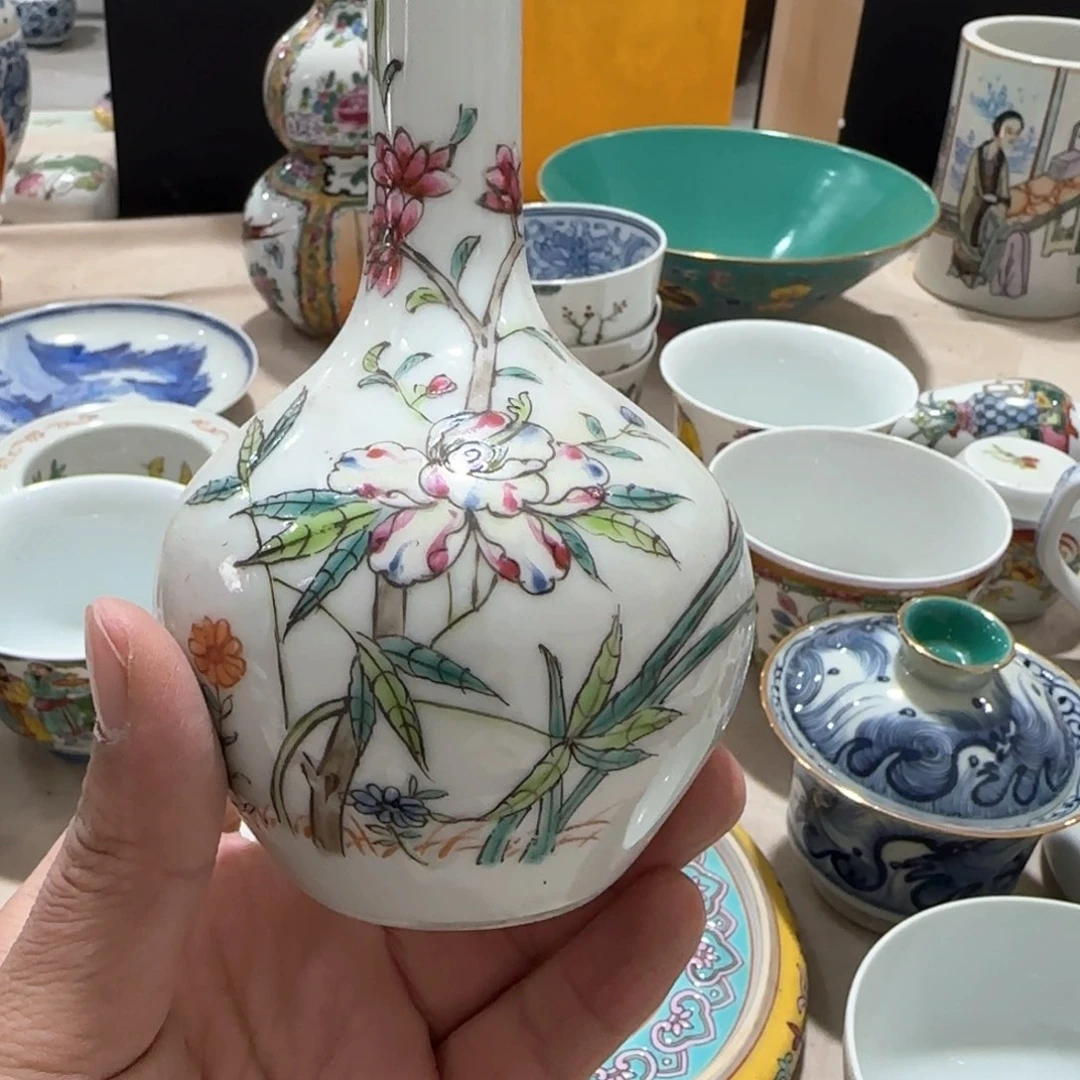 瓷片瓷器和器皿为重点发展