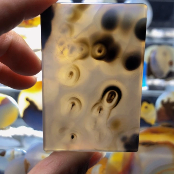 合金玛瑙/玉髓珠宝奇石80