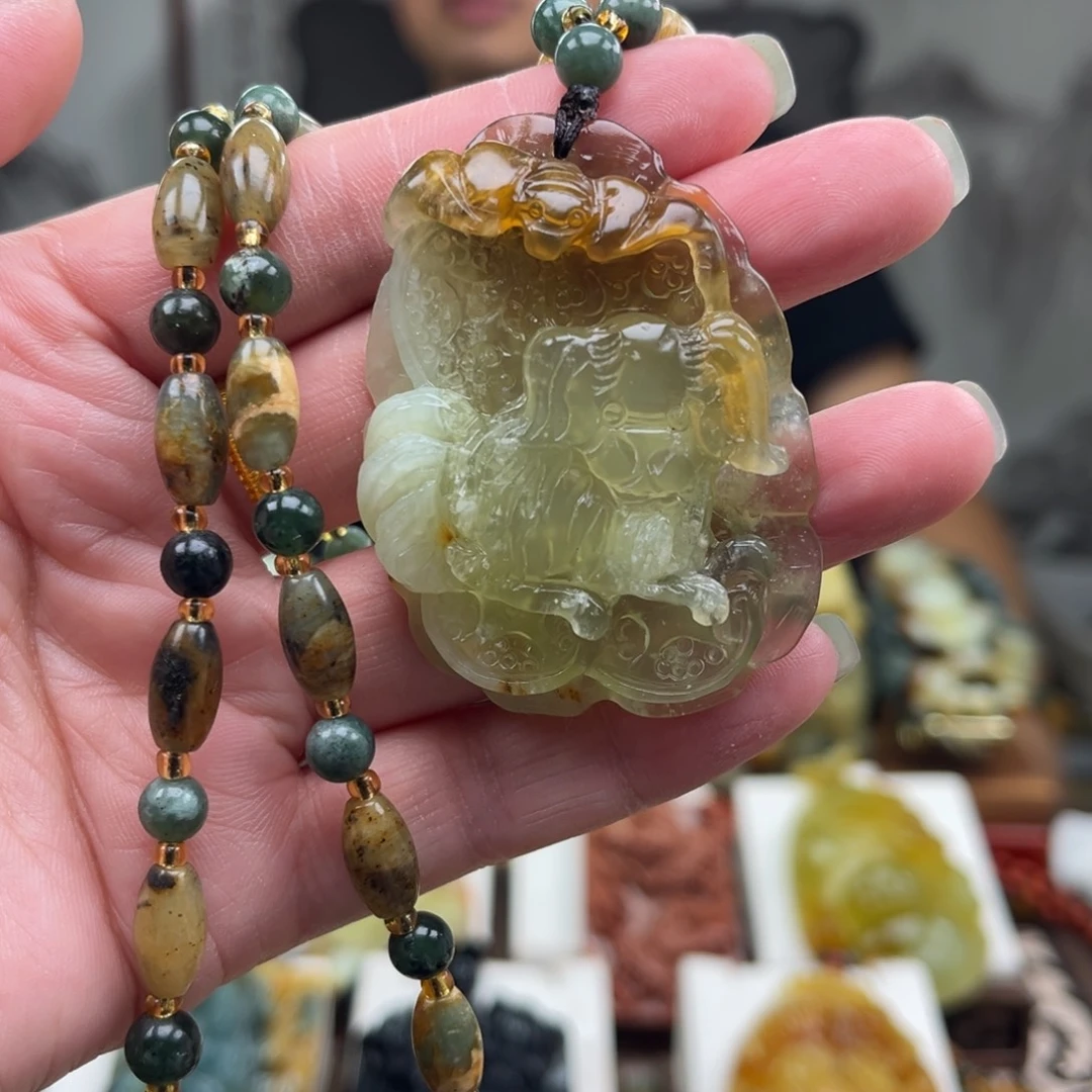 岫玉未镶嵌挂件挂件