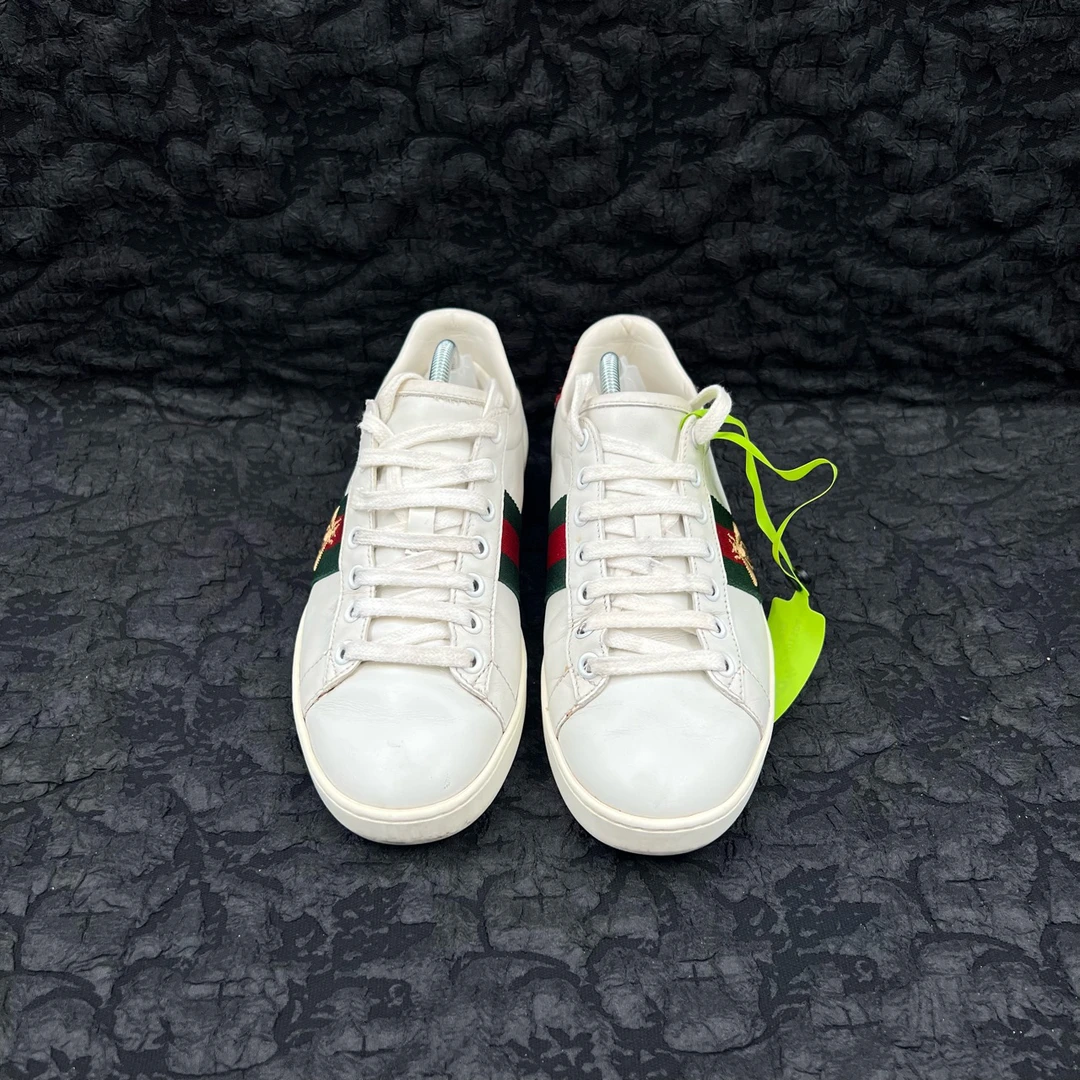 90新 GUCCI/古驰 白色蜜蜂刺绣板鞋 36码/9新/无配件