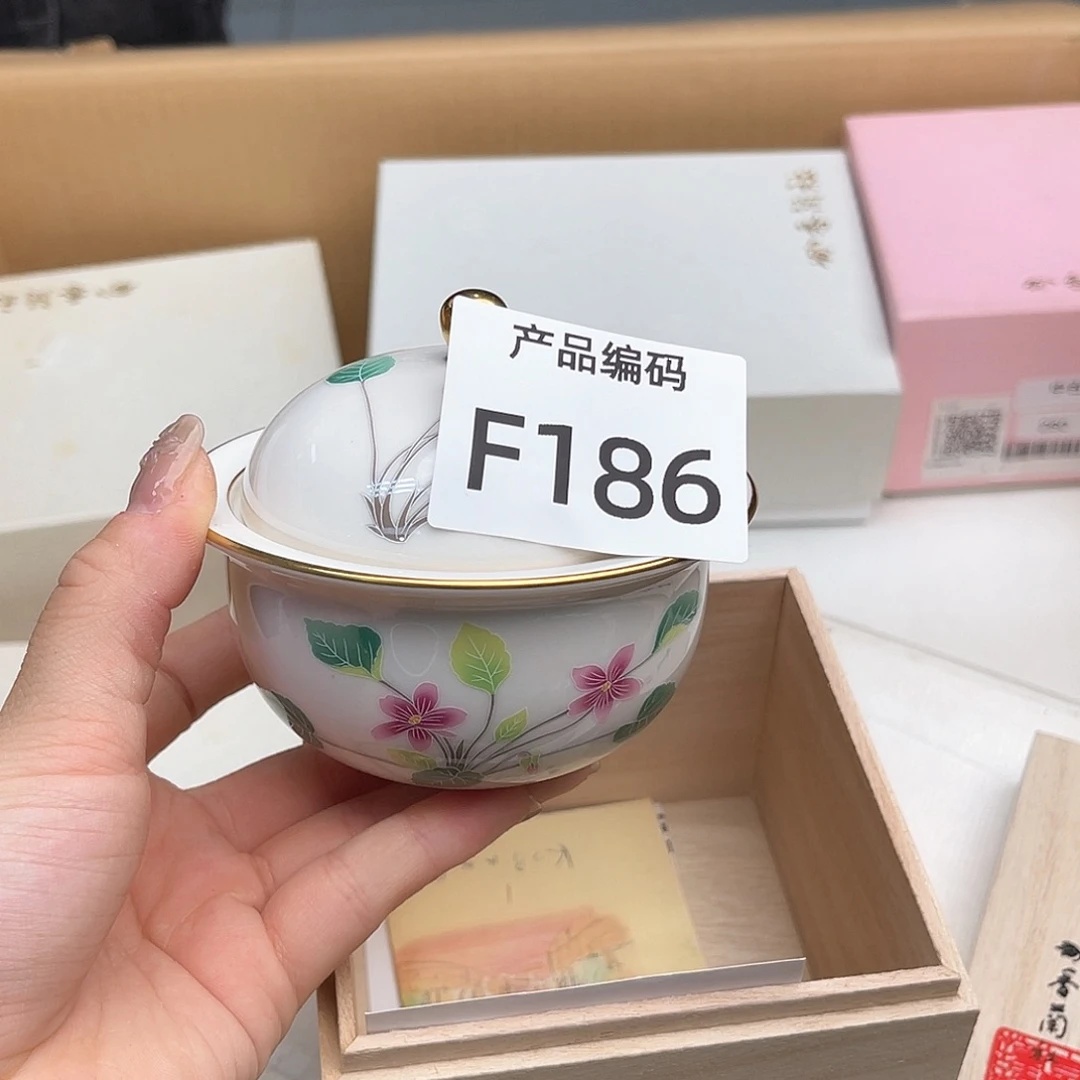 瓷片哦哦哦哦哦哦哦哦