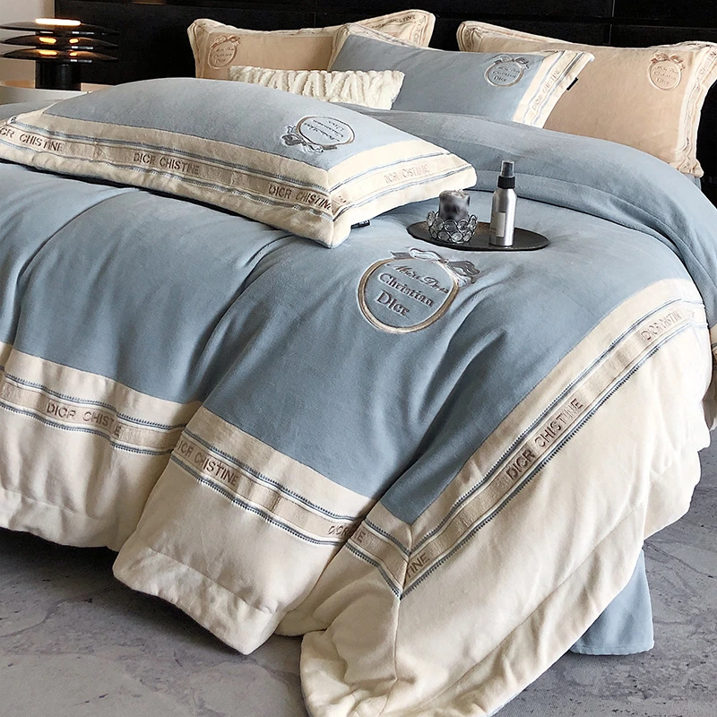 【约瑟芬】新款轻奢消光保暖牛奶绒刺绣大拼角工艺款四件套AL9-12斤