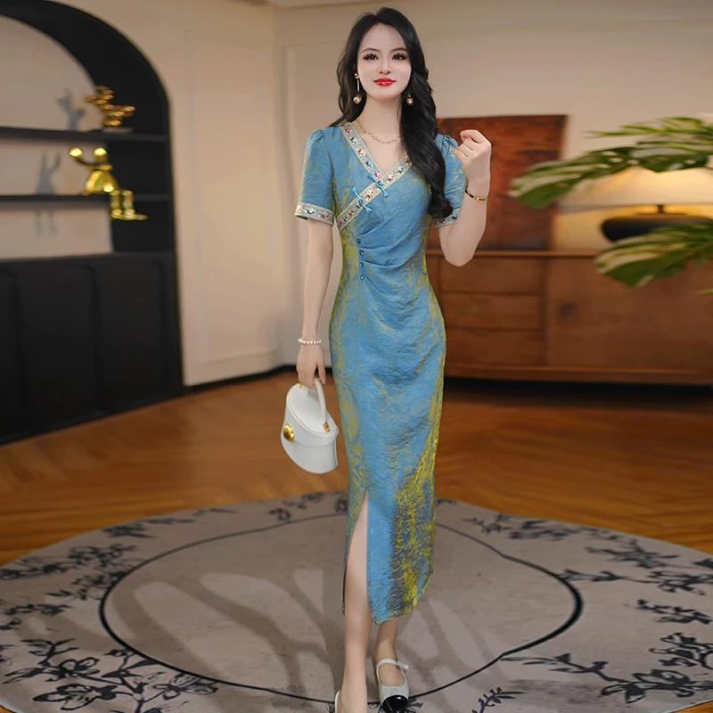 新国风时尚气质连衣裙女2025夏季新款洋气修身遮肚显瘦减龄裙子