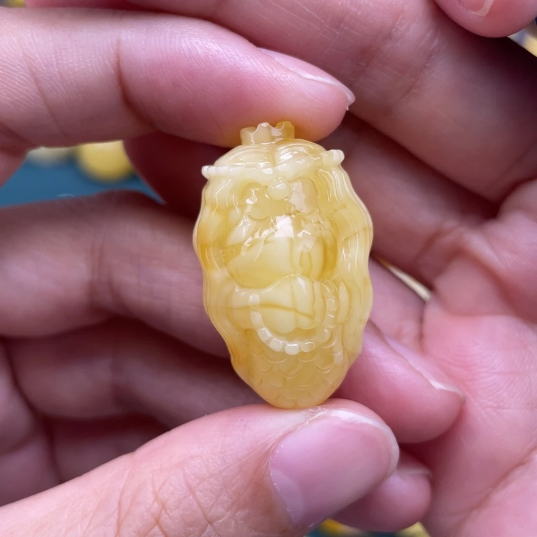 裸石琥珀未镶嵌蜜蜡