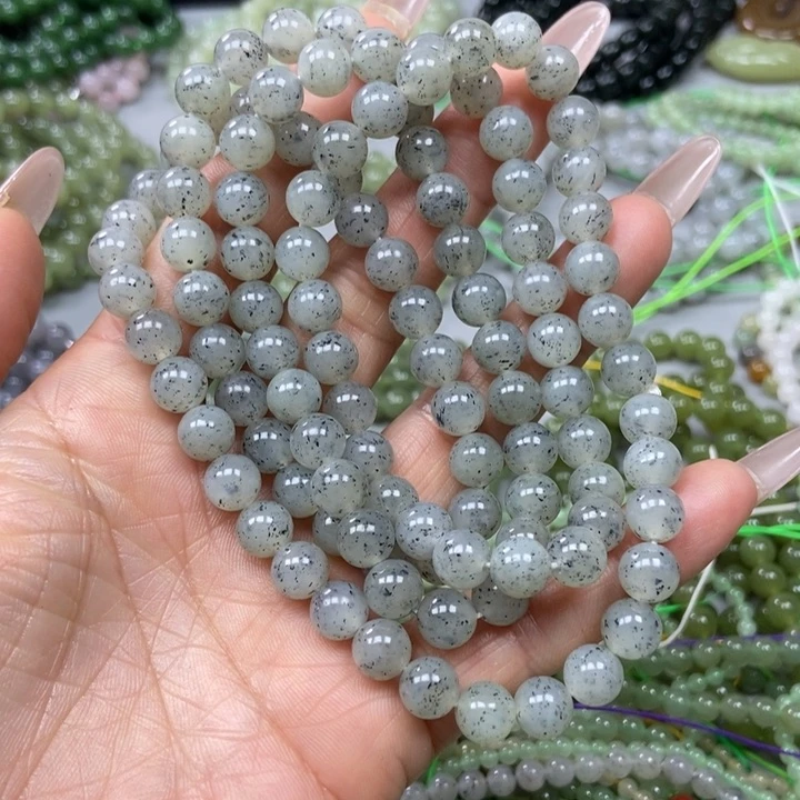 和田玉颈饰未镶嵌8