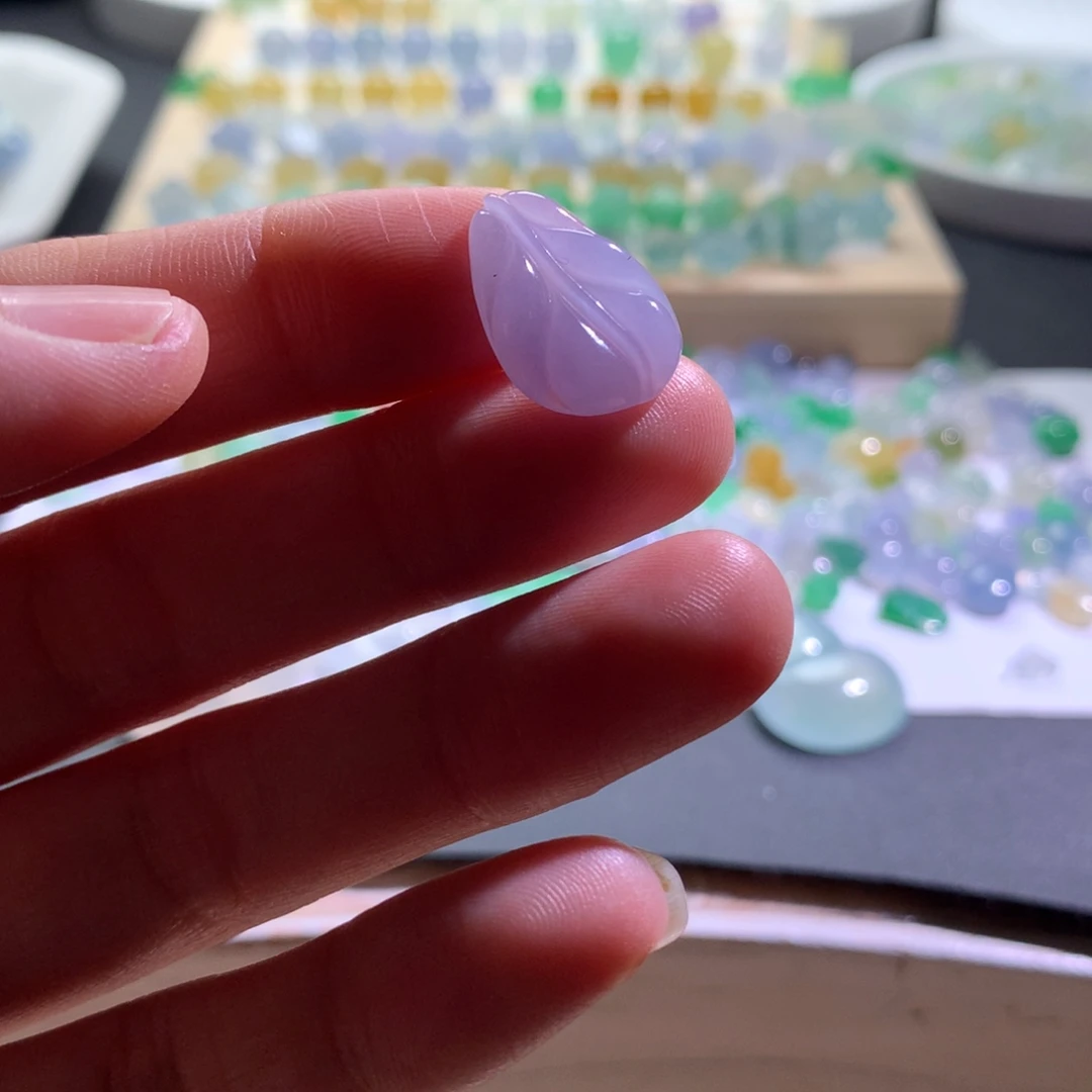 定制翡翠未镶嵌天然翡翠，假一赔三