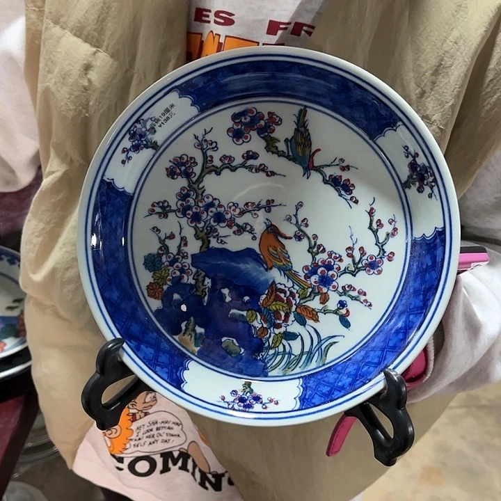 瓷片////直径19厘米/绿西。配支架。