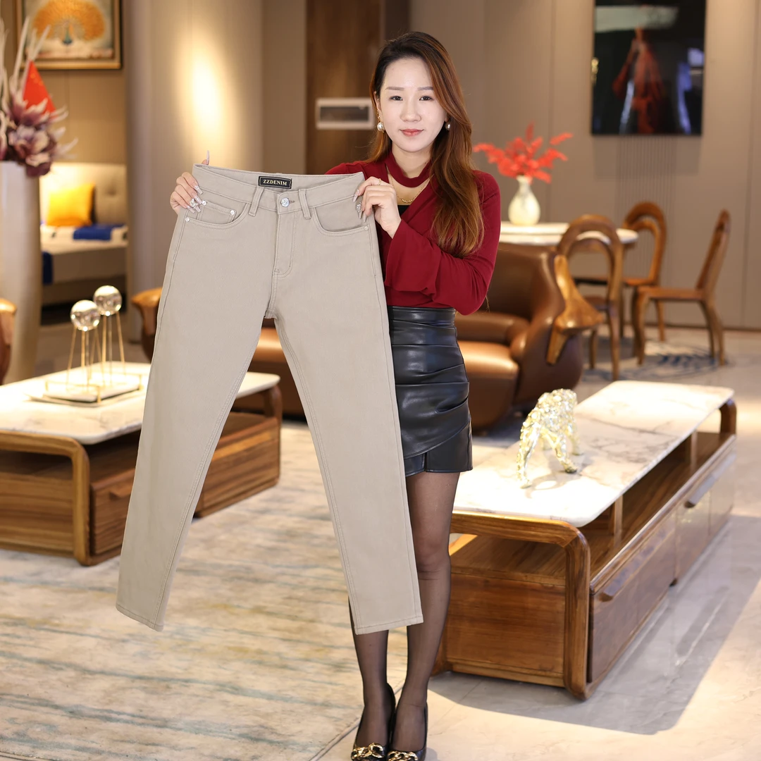 2025春季新款轻奢专柜米其色牛仔裤男修身小直筒时尚百搭休闲弹力