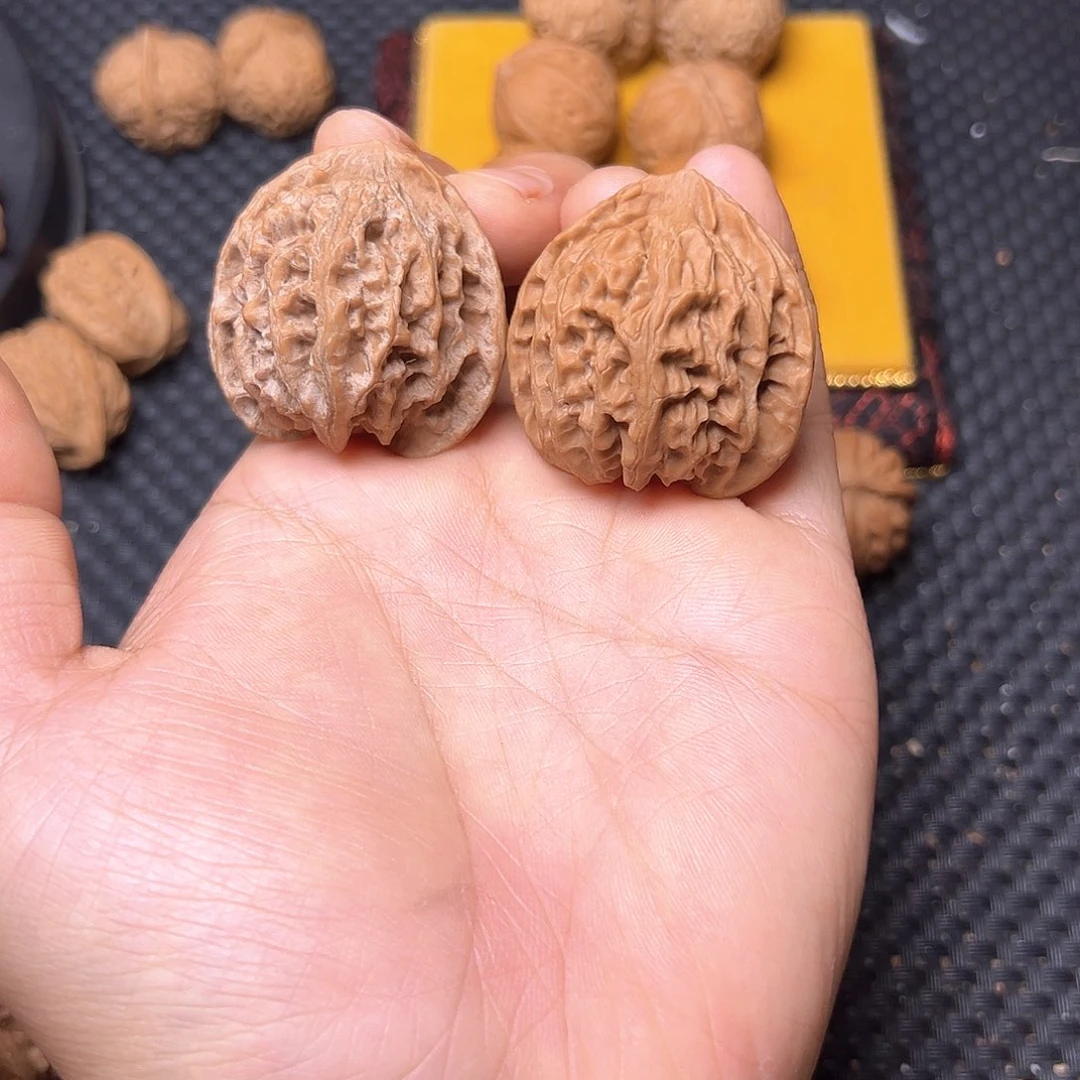 吊坠文玩核桃苹果园