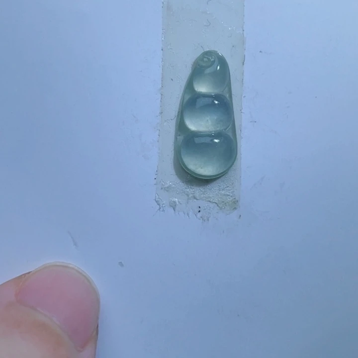 翡翠未镶嵌吊坠(不含链)豆子