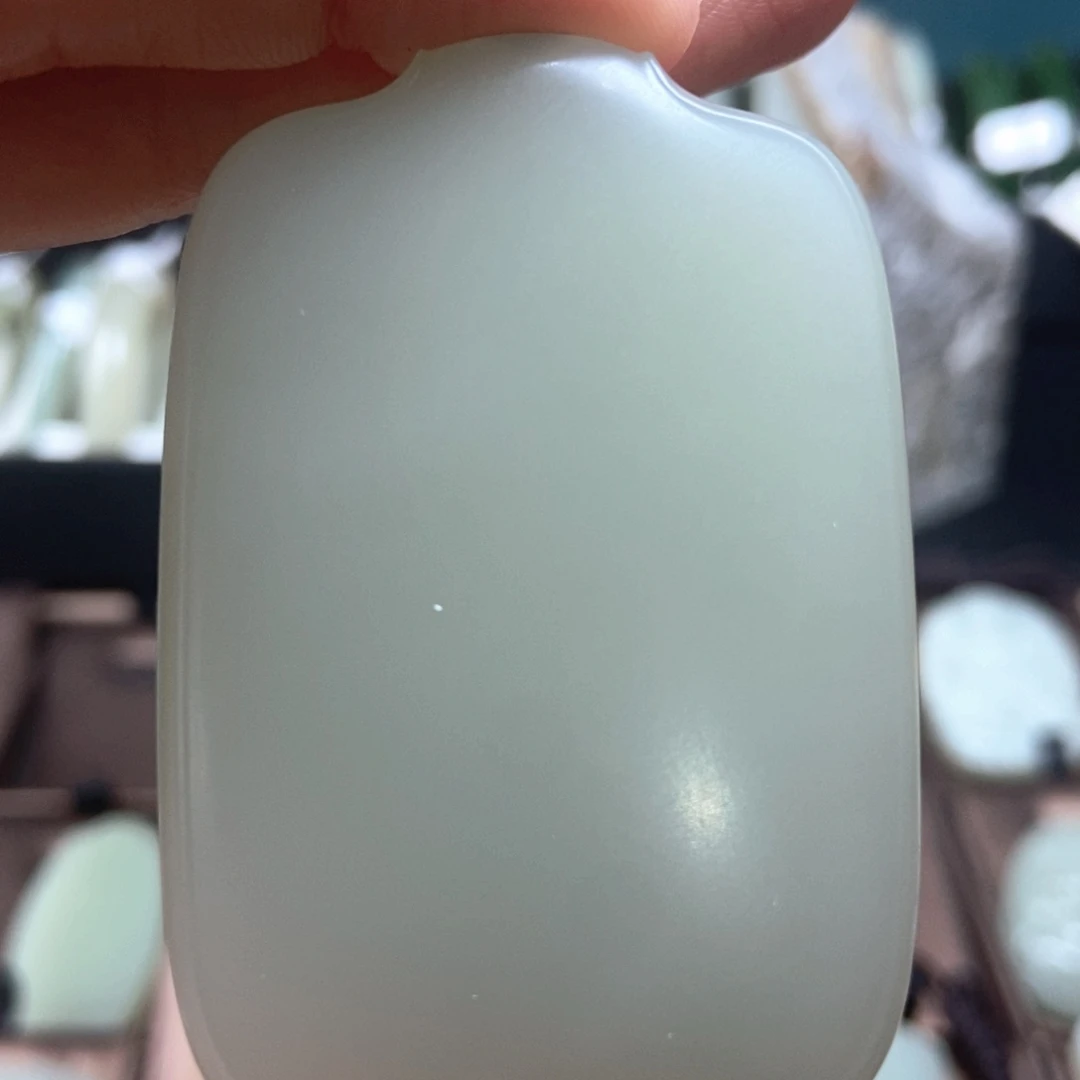 和田玉（糖玉）未镶嵌挂件