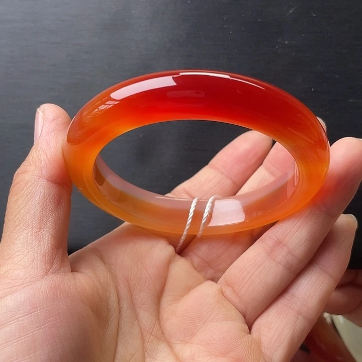 手镯玛瑙/玉髓未镶嵌59圈