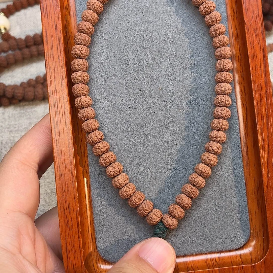 金刚菩提吊坠地表平细8mm飞碟手持