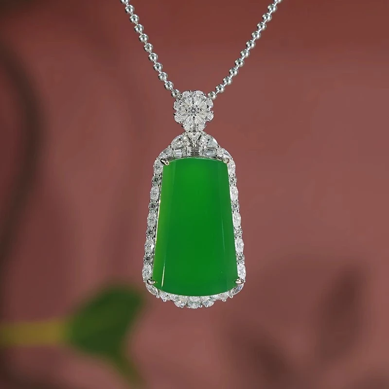 【专属】新中式天然绿玉髓无事牌吊坠正品菠菜绿玛瑙项链