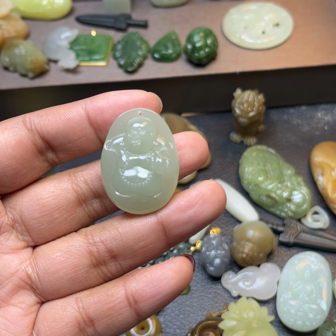 和田玉颈饰未镶嵌胖*昕