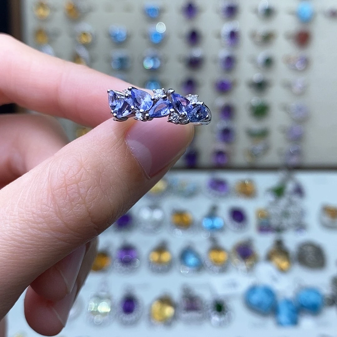 坦桑石戒指银S925镶嵌（需要证书备注）