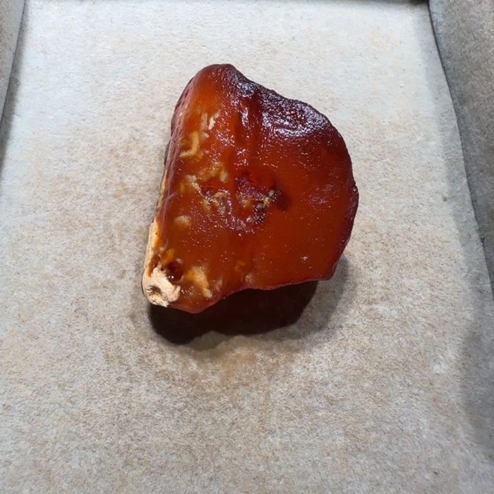 未镶嵌定制琥珀专属定制