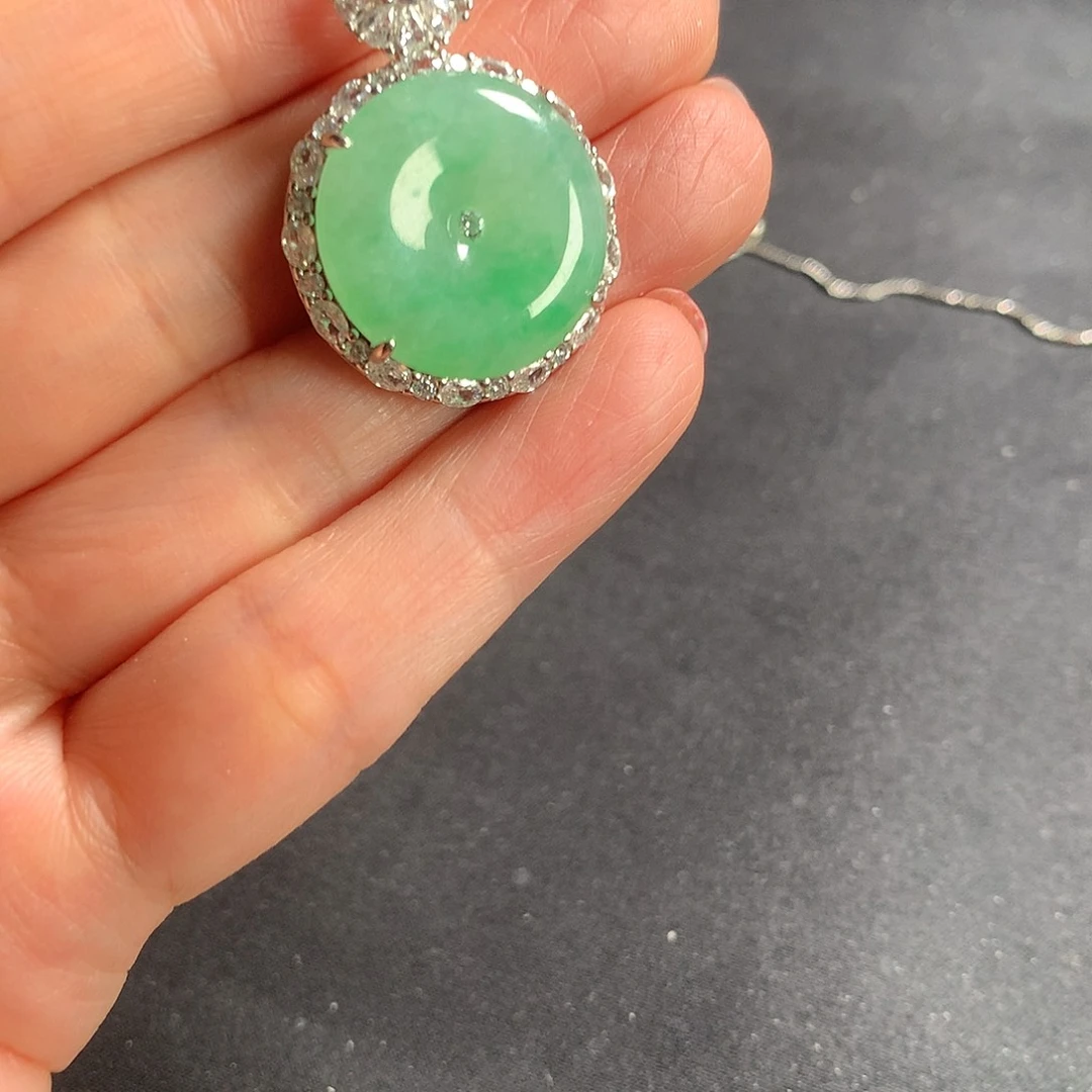 颈饰银S925镶嵌翡翠11111111