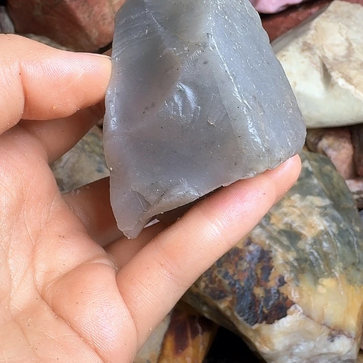 明***非寿山石寿山石的颜色