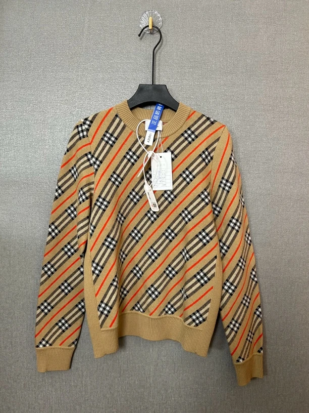 95新 BURBERRY/博柏利 斜纹毛衣