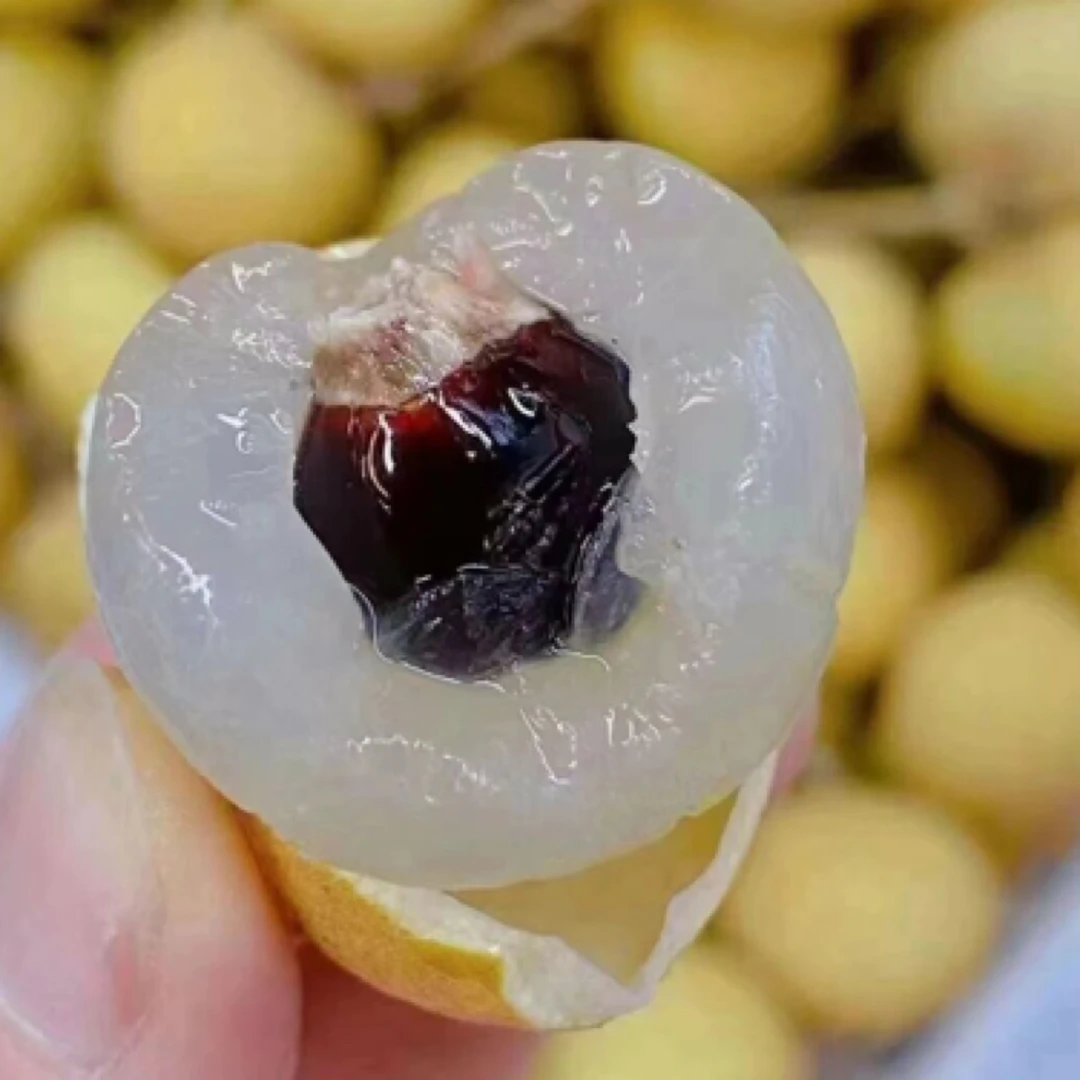 泰国进口鲜龙眼一盒500g-1000g