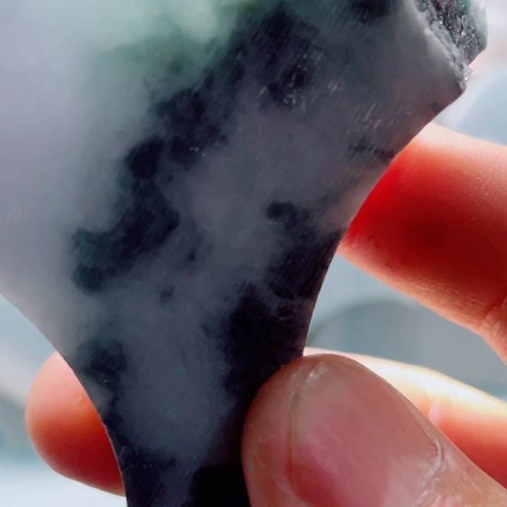 翡翠未镶嵌颈饰翡翠片料