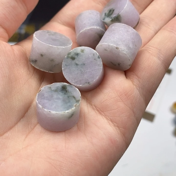 翡翠戒指未镶嵌是***～翡翠戒指心