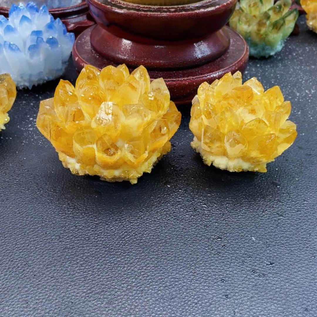 石材4****t天然暴力黄水晶两颗180