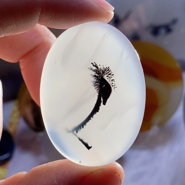 玛瑙/玉髓颈饰未镶嵌皮*