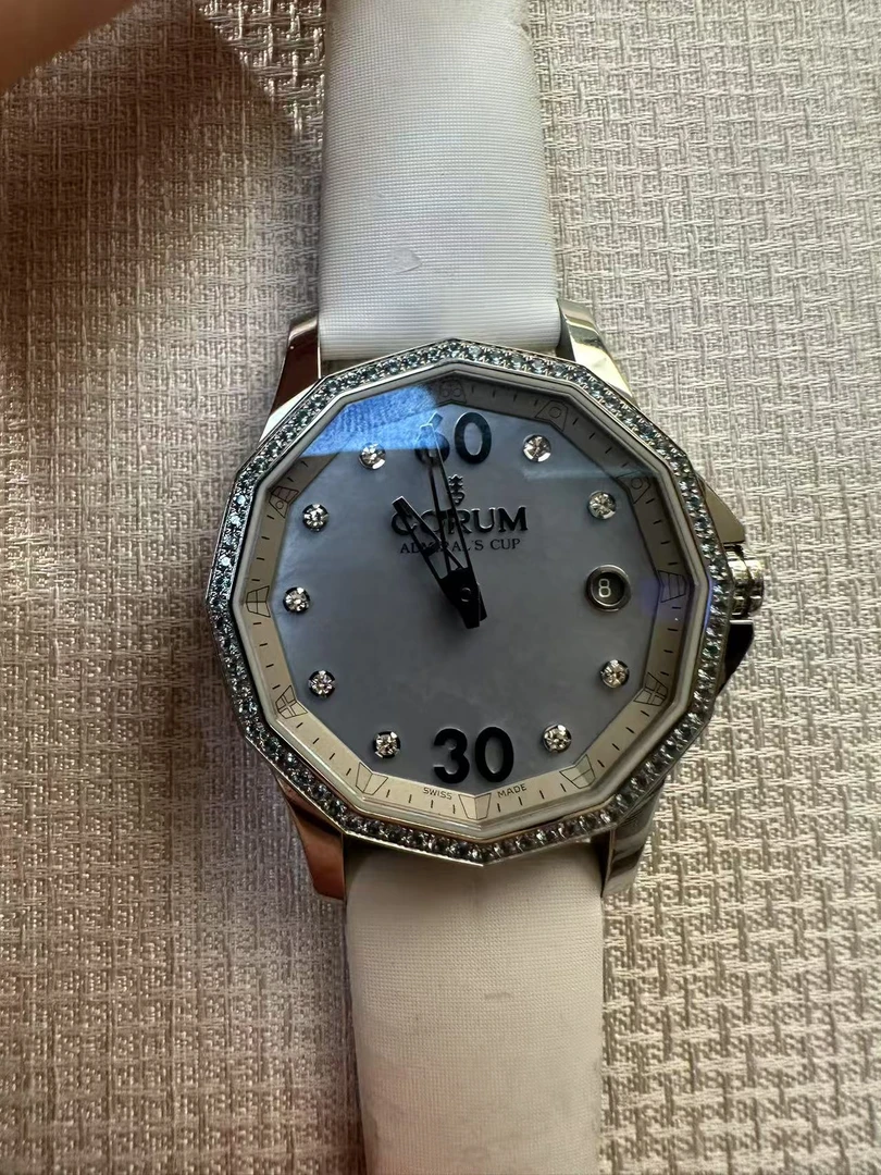 95新 CORUM/昆仑表 大表姐昆仑自动机芯女表
