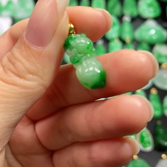 颈饰未镶嵌翡翠吊坠