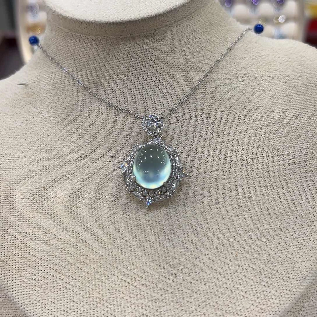 冬***酒蛇纹石玉银S925镶嵌女款吊坠