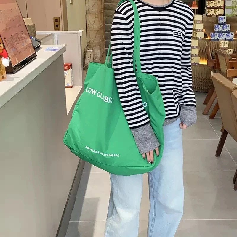 紫家2025新款多巴胺购物袋包包直播链接