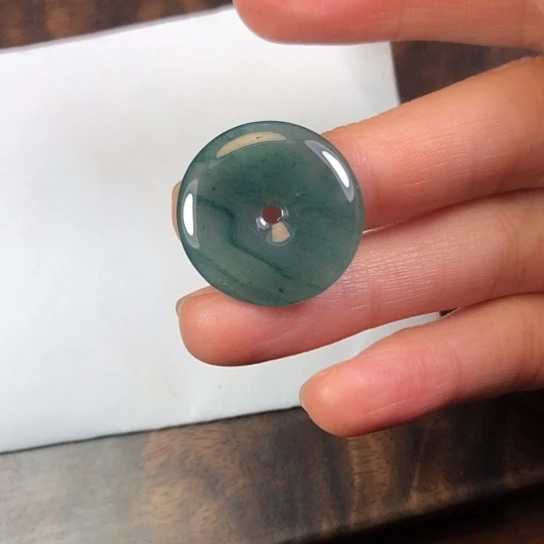 翡翠未镶嵌颈饰缅甸A货，每天下午1点半开播
