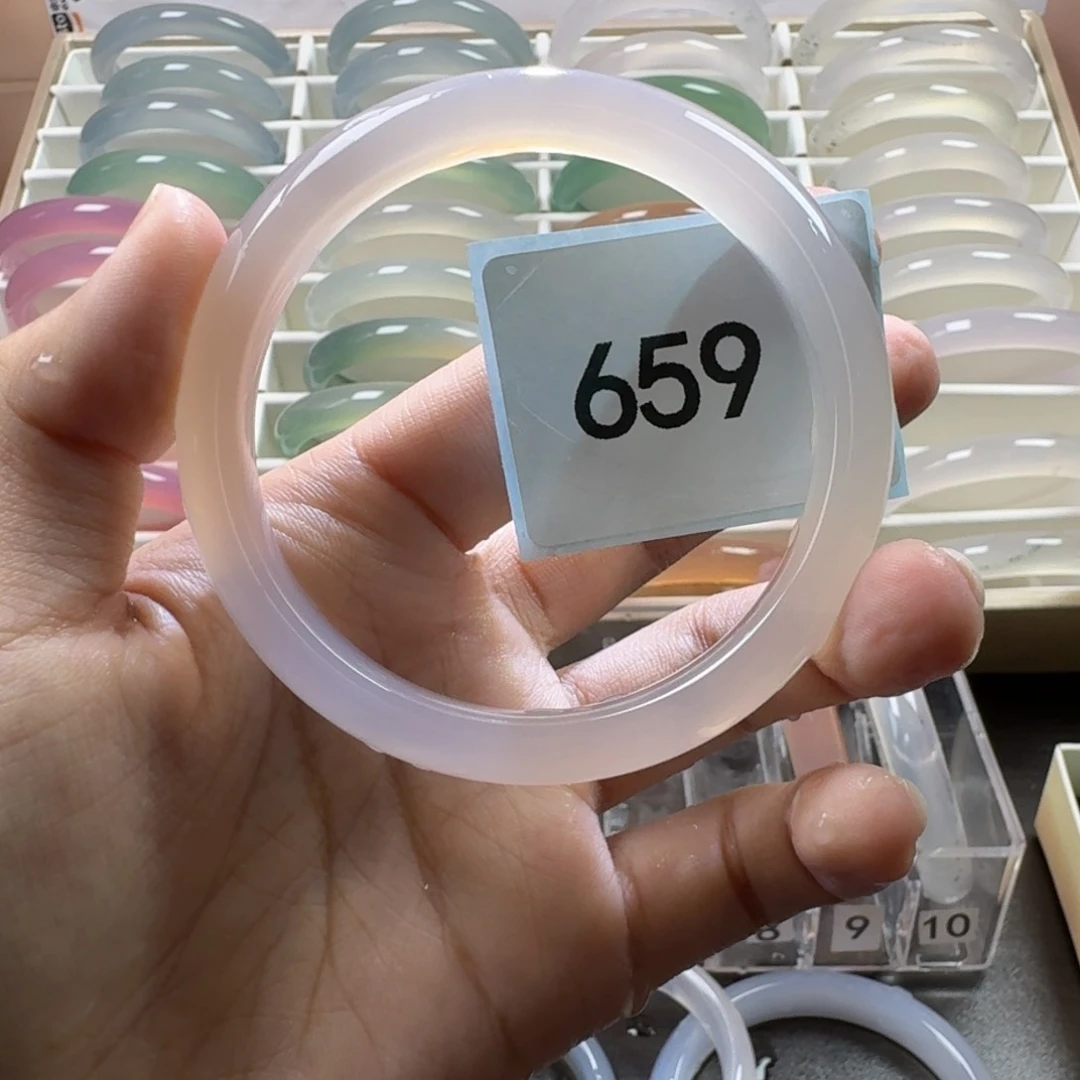 玛瑙/玉髓手镯未镶嵌659