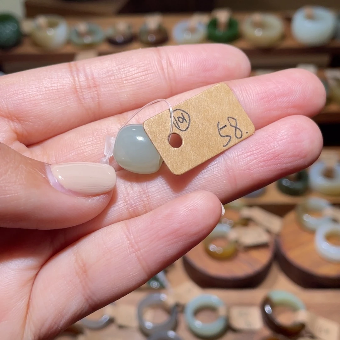 和田玉戒指未镶嵌?****?101