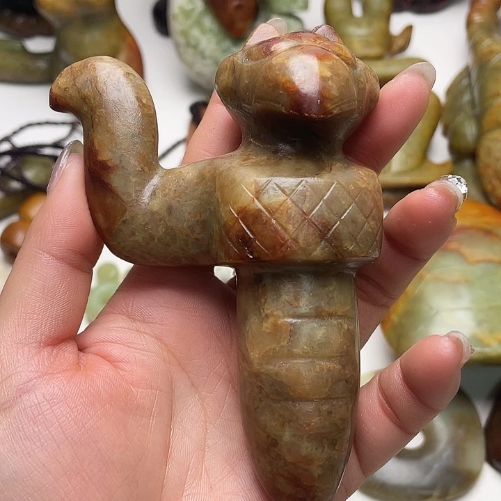 岫岩河磨玉（透闪石质玉）未镶嵌把件