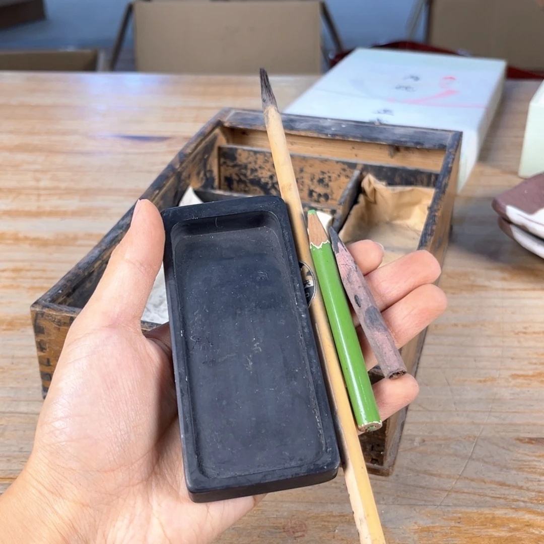 我不在这里吃饭你