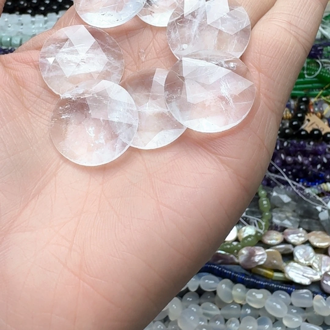 玛瑙/玉髓未镶嵌珠宝半成品一颗25mm白水晶吊坠