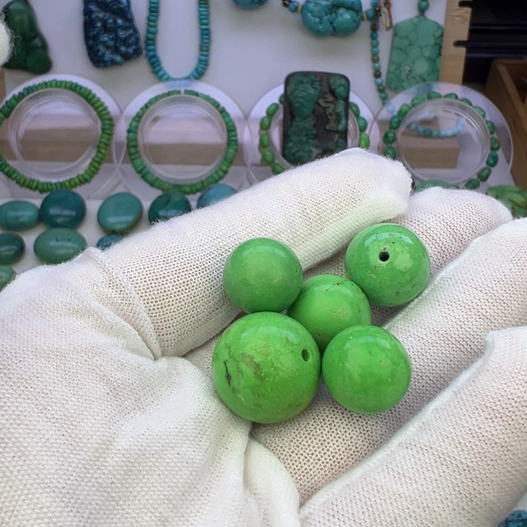 瓦***西菜籽绿圆珠15.3mm兰