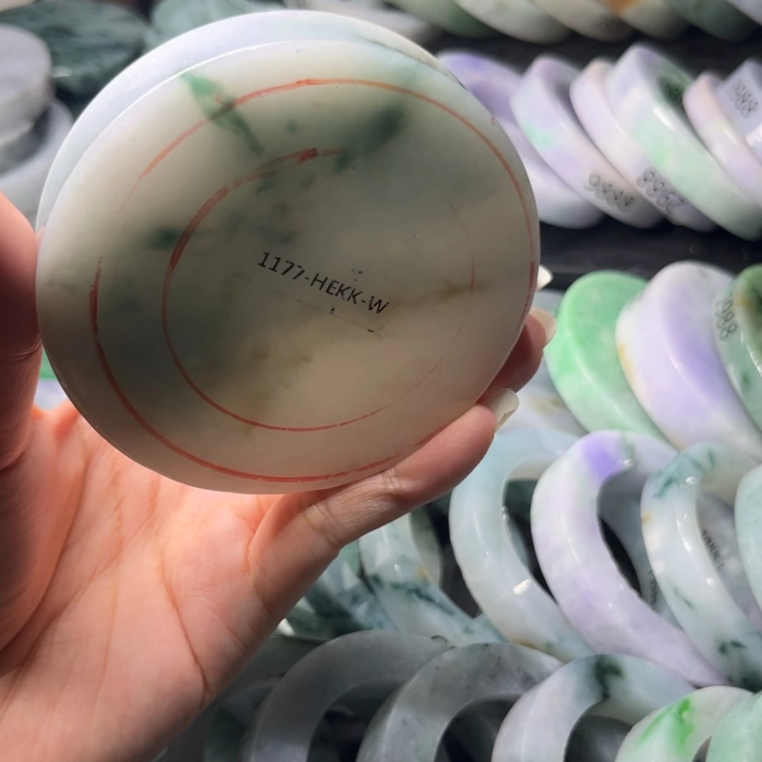 定制翡翠翡翠手镯未镶嵌