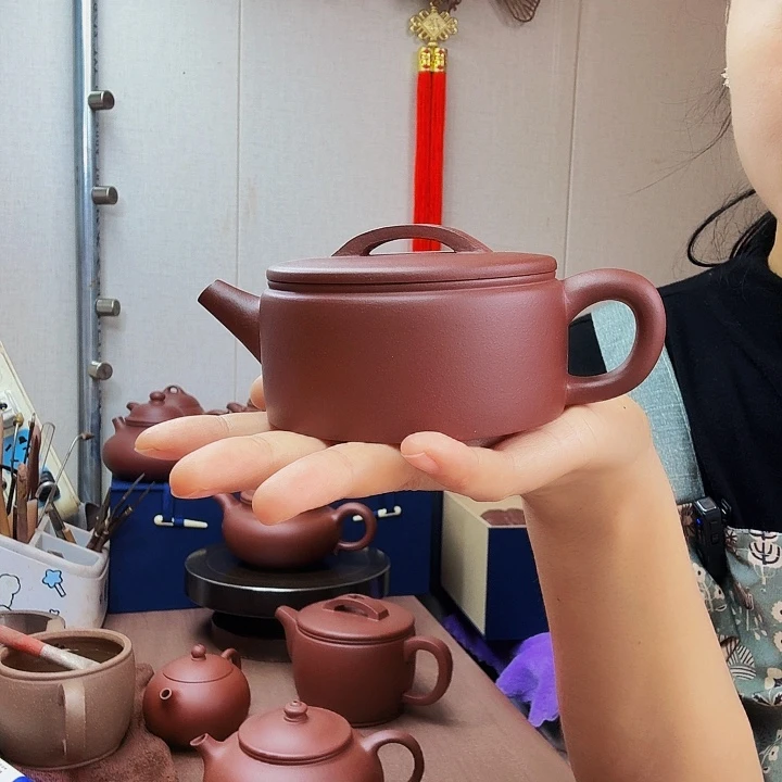 H***斯茶壶紫砂汉瓦半手，180毫升，底槽清