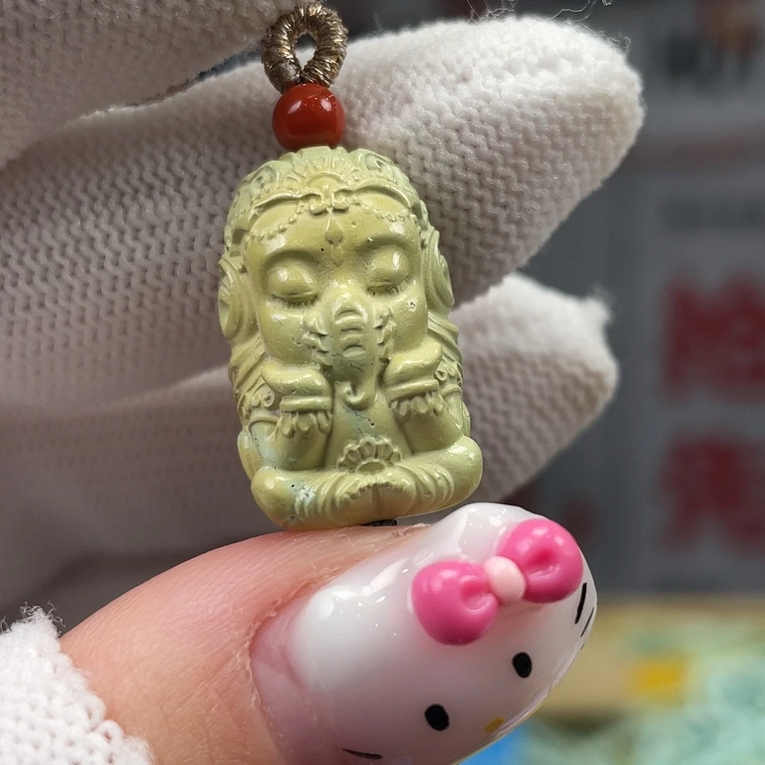 绿松石未镶嵌挂件