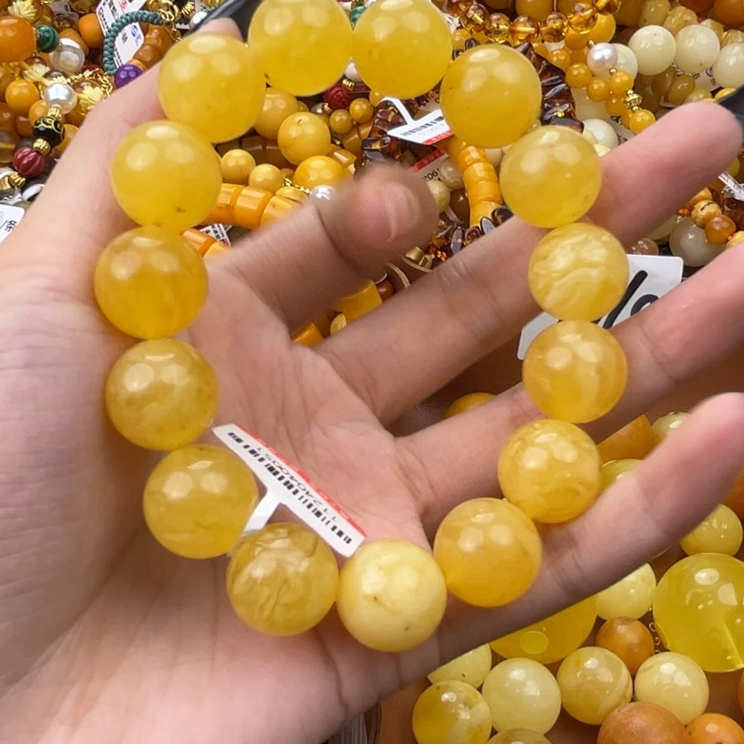 琥珀珠宝奇石未镶嵌