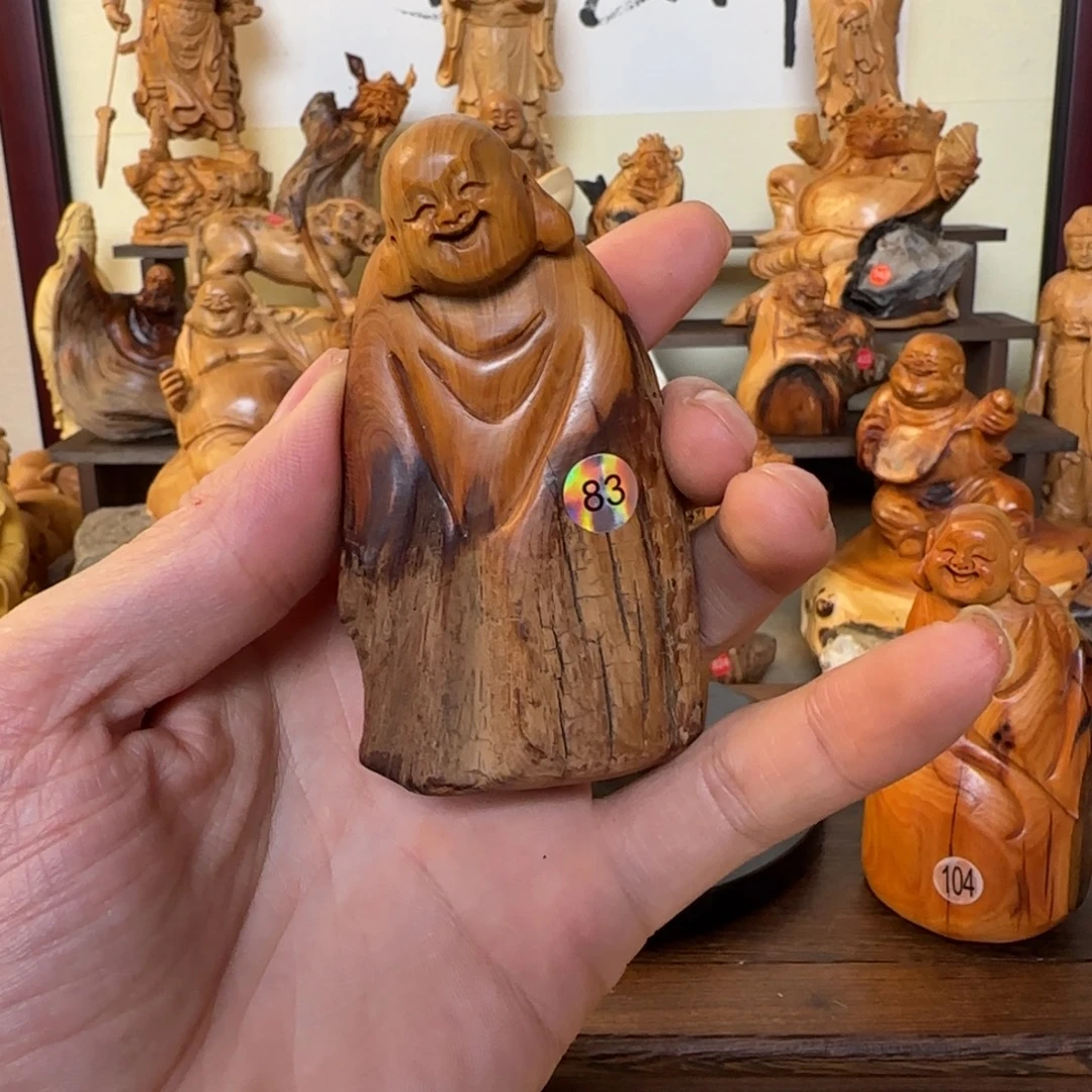 崖柏小木匠艺雕一物一拍