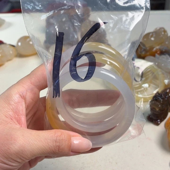 玛瑙/玉髓未镶嵌吊坠(不含链)