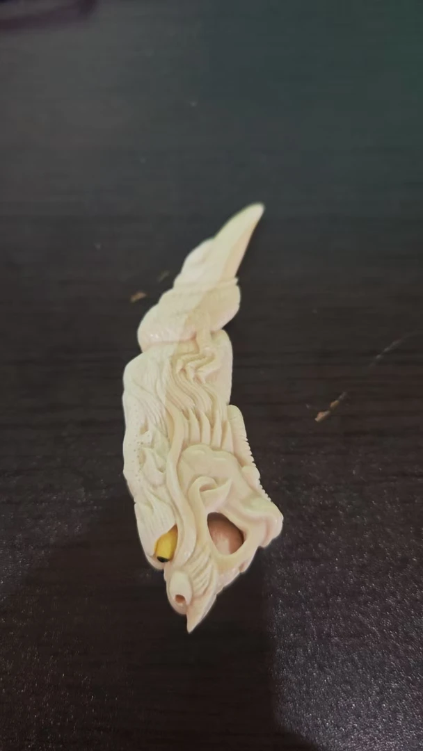 猛犸约35克雕刻件ZL2566