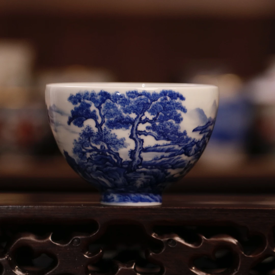 景德镇青言纯手工手绘青花山水人物纹鸡心杯陶瓷主人杯
