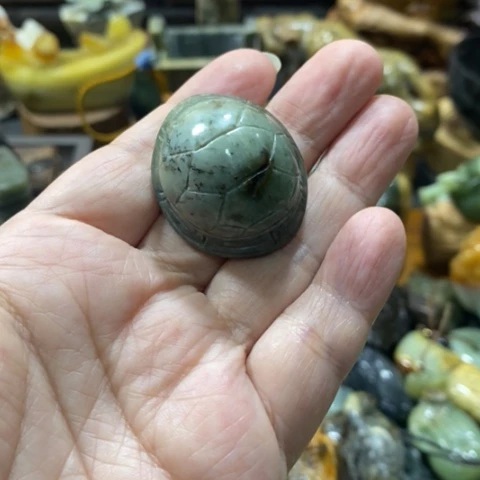 岫岩河磨玉（透闪石质玉）手把未镶嵌九**主