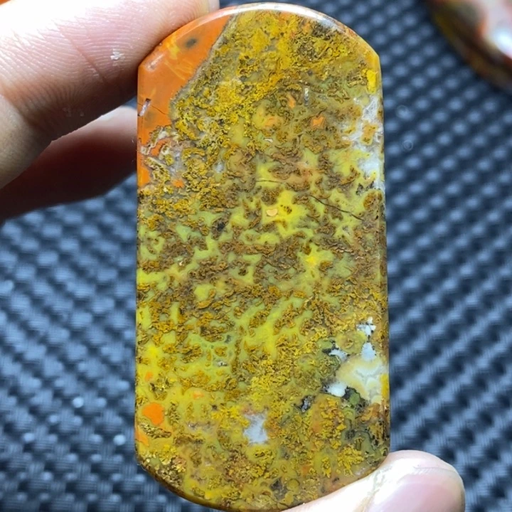 玛瑙/玉髓颈饰未镶嵌?*哥